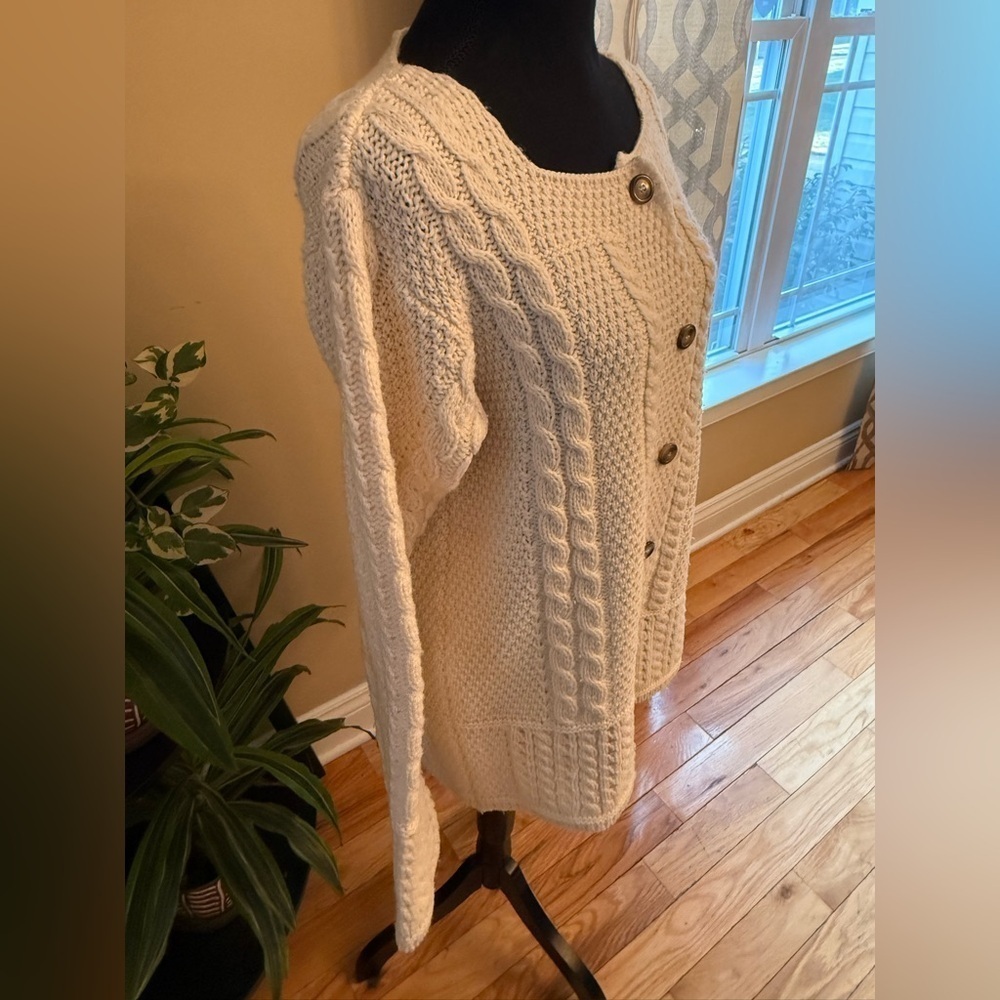 Inis Crafts 100% Wool Cardigan Sweater Cable Knit Square Neck Ivory Womens Sz M - Picture 4 of 15